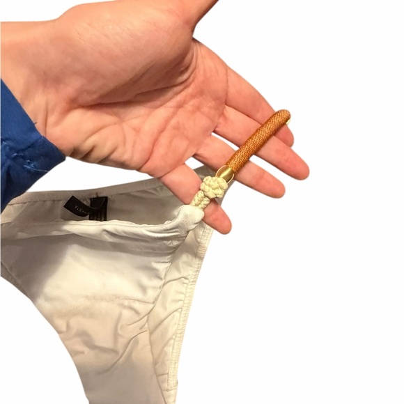 NEW Vix Paula Hermanny Swim Bikini Set Bikini Top & Cheeky Bottom White Beaded - Picture 12 of 13